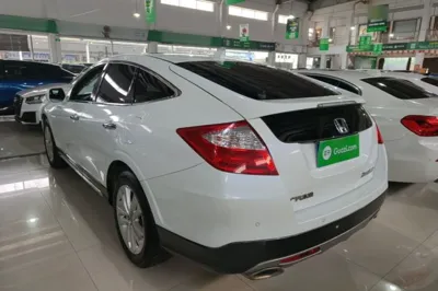 Honda Crosstour 2014, 157100 км, за 7307 USD - фото 4