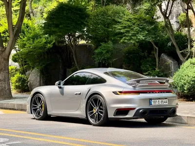 Porsche 911 2021, 7637 км, за 161917.92 USD