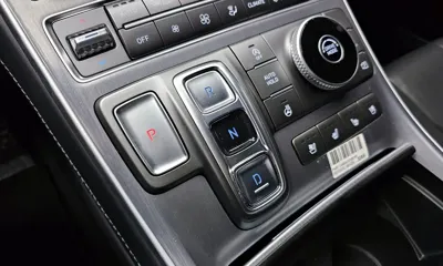 Hyundai Santafe 2021, 25673 км, за 18051.73 USD - фото 9