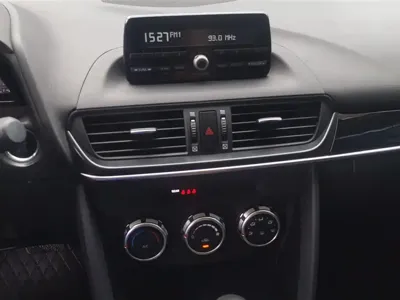 Mazda CX-4 2020, 50700 км, за 10225.85 USD - фото 13