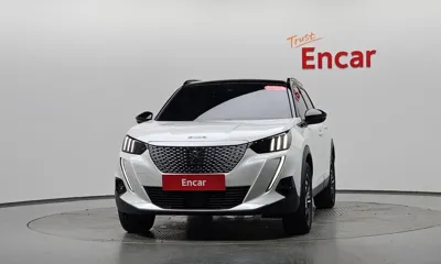 Peugeot 2008 2023, 28371 км, за 18051.73 USD