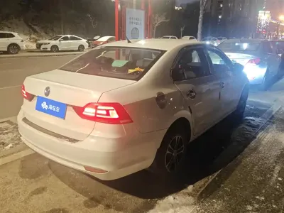 Volkswagen Santana 2020, 54900 км, за 4721.89 USD