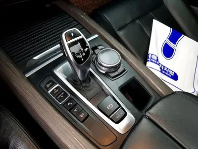 BMW X5 2015, 186901 км, за 9621.01 USD - фото 12