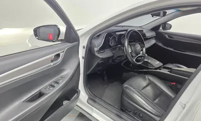 Hyundai Grandeur 2020, 84170 км, за 12286.29 USD - фото 10