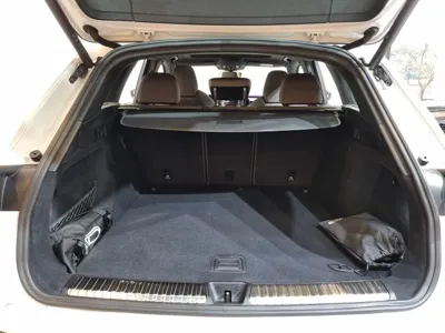 Audi Q5 2025, 2110 км, за 40372.45 USD - фото 14