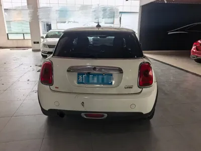 MINI MINI 2016, 48000 км, за 7337.66 USD
