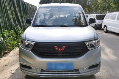 Wuling Hongguang V 2022, 24500 км, за 7982 USD
