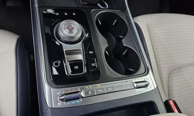 Kia Canival 2024, 39888 км, за 31442.83 USD - фото 9