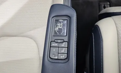 Kia Canival 2024, 39888 км, за 31442.83 USD - фото 29