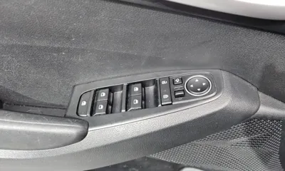 Kia Seltos 2023, 39189 км, за 12493.4 USD - фото 30
