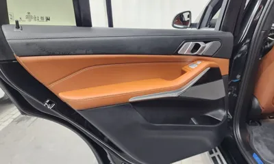 BMW X7 2024, 15087 км, за 91834.06 USD - фото 25
