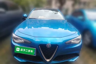 Alfa Romeo Giulia 2017, 80100 км, за 12944 USD