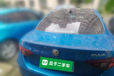 Alfa Romeo Giulia 2017, 80100 км, за 12944 USD