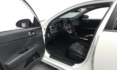 Kia K5 2019, 100311 км, за 7469.28 USD - фото 10