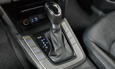 Hyundai Avante 2016, 112494 км, за 5185.77 USD - фото 9