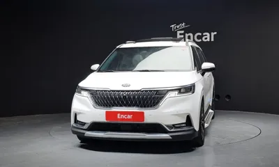 Kia Canival 2021, 109879 км, за 18169.8 USD