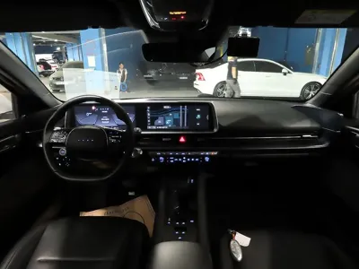 Hyundai Ioniq6 2023, 72849 км, за 16113.39 USD