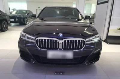 BMW 5 Series 2022, 90000 км, за 34330 USD - фото 2