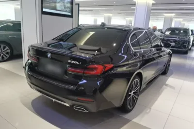 BMW 5 Series 2022, 90000 км, за 34330 USD - фото 6