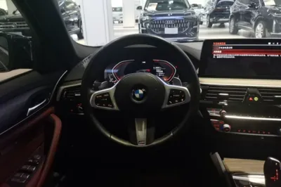 BMW 5 Series 2022, 90000 км, за 34330 USD - фото 13