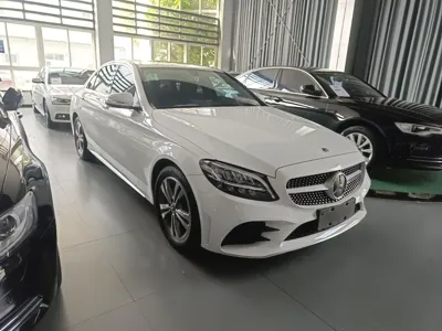 Mercedes-Benz C-Class 2020, 54100 км, за 22548 USD - фото 3