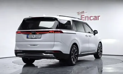 Kia Canival 2022, 117552 км, за 18434.09 USD