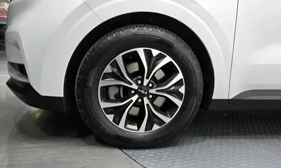 Kia Canival 2023, 80174 км, за 16451.93 USD
