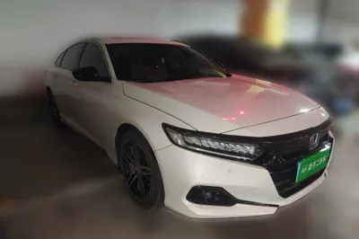 Honda Accord 2022, 34000 км, за 18849 USD