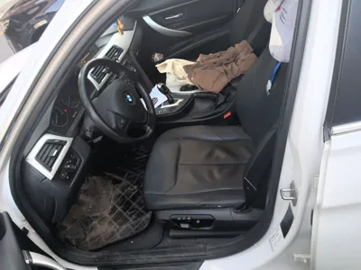 BMW 3 Series 2015, 130600 км, за 8587 USD - фото 16