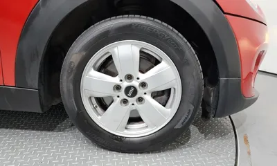MINI Cooper 2014, 104640 км, за 2340.24 USD