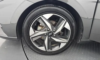 Hyundai Avante 2021, 101667 км, за 10906.94 USD