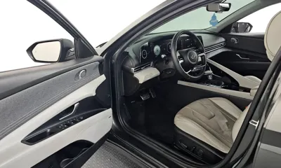 Hyundai Avante 2021, 101667 км, за 10906.94 USD - фото 10