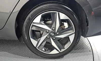 Hyundai Avante 2021, 101667 км, за 10906.94 USD - фото 21