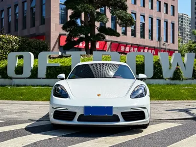 Porsche 718 2021, 42000 км, за 47661.6 USD