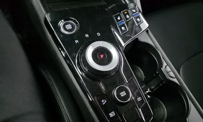 Kia Sportage 2022, 94117 км, за 15725.14 USD - фото 9
