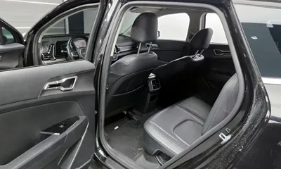 Kia Sportage 2022, 94117 км, за 15725.14 USD - фото 11