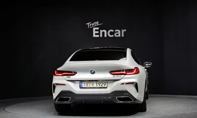 BMW 8-Series 2021, 91459 км, за 38916.41 USD