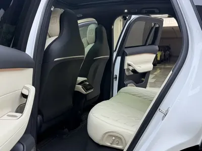 Nio ES6 2025, 13000 км, за 26531.13 USD