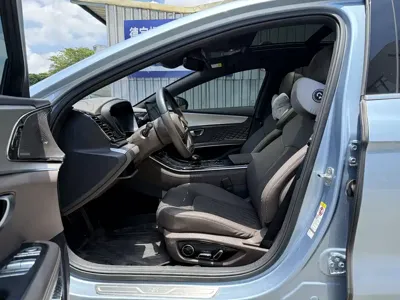 BYD Han 2023, 37000 км, за 15993.19 USD