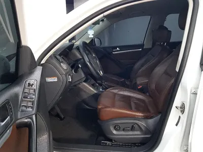 Volkswagen Tiguan 2015, 238480 км, за 4271.02 USD - фото 8