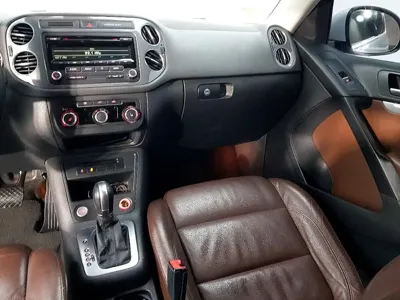 Volkswagen Tiguan 2015, 238480 км, за 4271.02 USD - фото 10