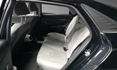 Hyundai Avante 2021, 79761 км, за 11027.96 USD - фото 26