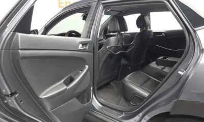 Hyundai Tucson 2018, 75509 км, за 8205.33 USD - фото 26