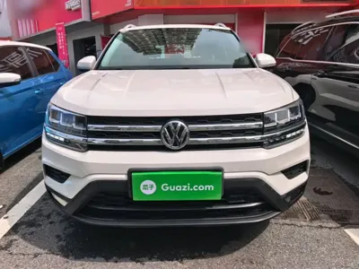 Volkswagen Tharu 2020, 76000 км, за 9170.41 USD