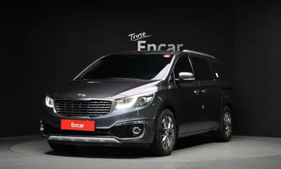 Kia Canival · 2018 год