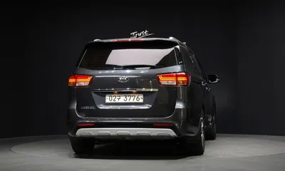 Kia Canival 2018, 87703 км, за 8582.75 USD