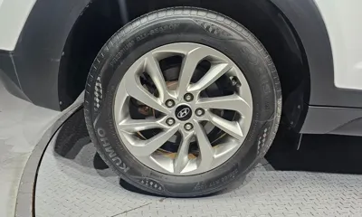 Hyundai Tucson 2016, 103286 км, за 5883.13 USD