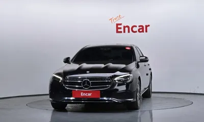 Mercedes-Benz E-Class 2023, 24114 км, за 27296.36 USD