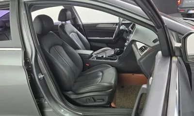 Hyundai Sonata 2018, 89316 км, за 8859.94 USD - фото 11