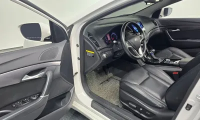 Hyundai i40 2014, 106064 км, за 4098.36 USD - фото 11